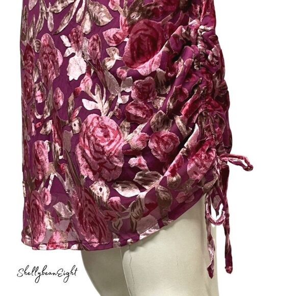 NASTY GAL Whats Growin Down Velvet BurnOut Dress 0 - Picture 7 of 13